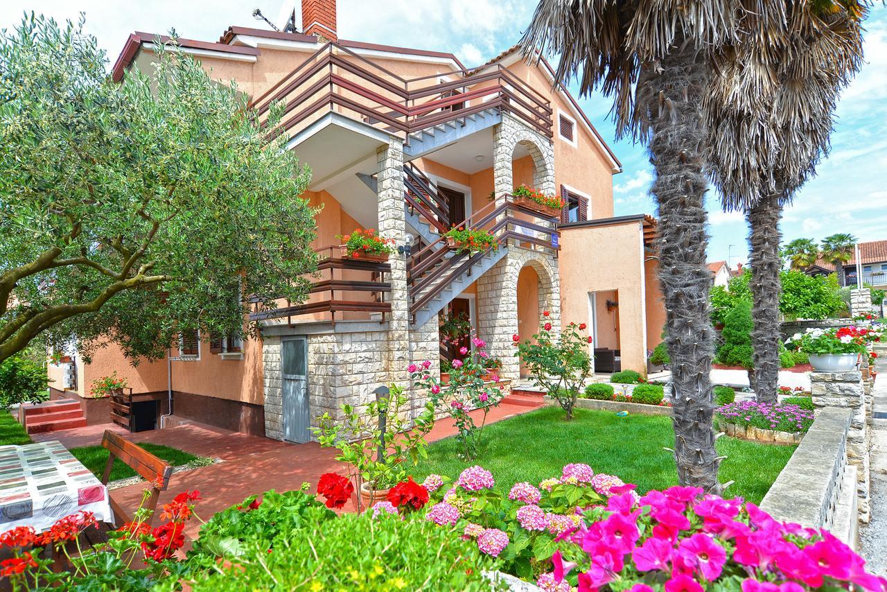 Apartments Orange 167 Novigrad  Zewnętrze zdjęcie